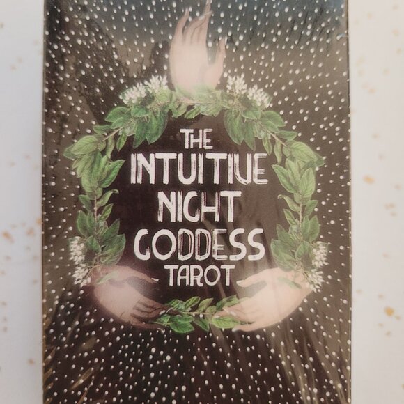 Intuitive Night Goddess Tarot Unopened - Picture 5 of 11